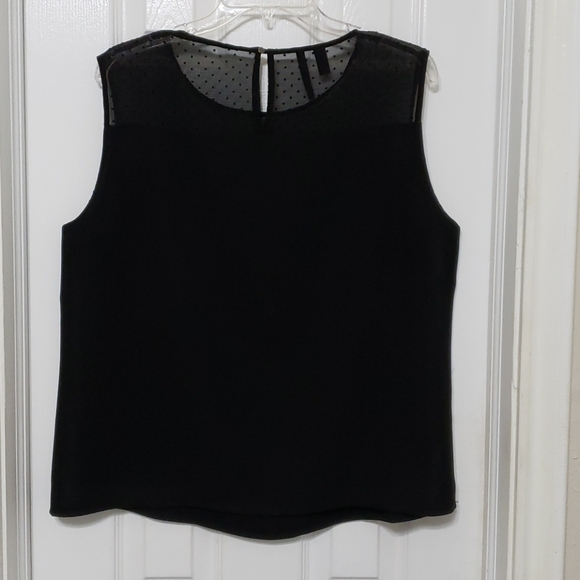 Top - Picture 2 of 2